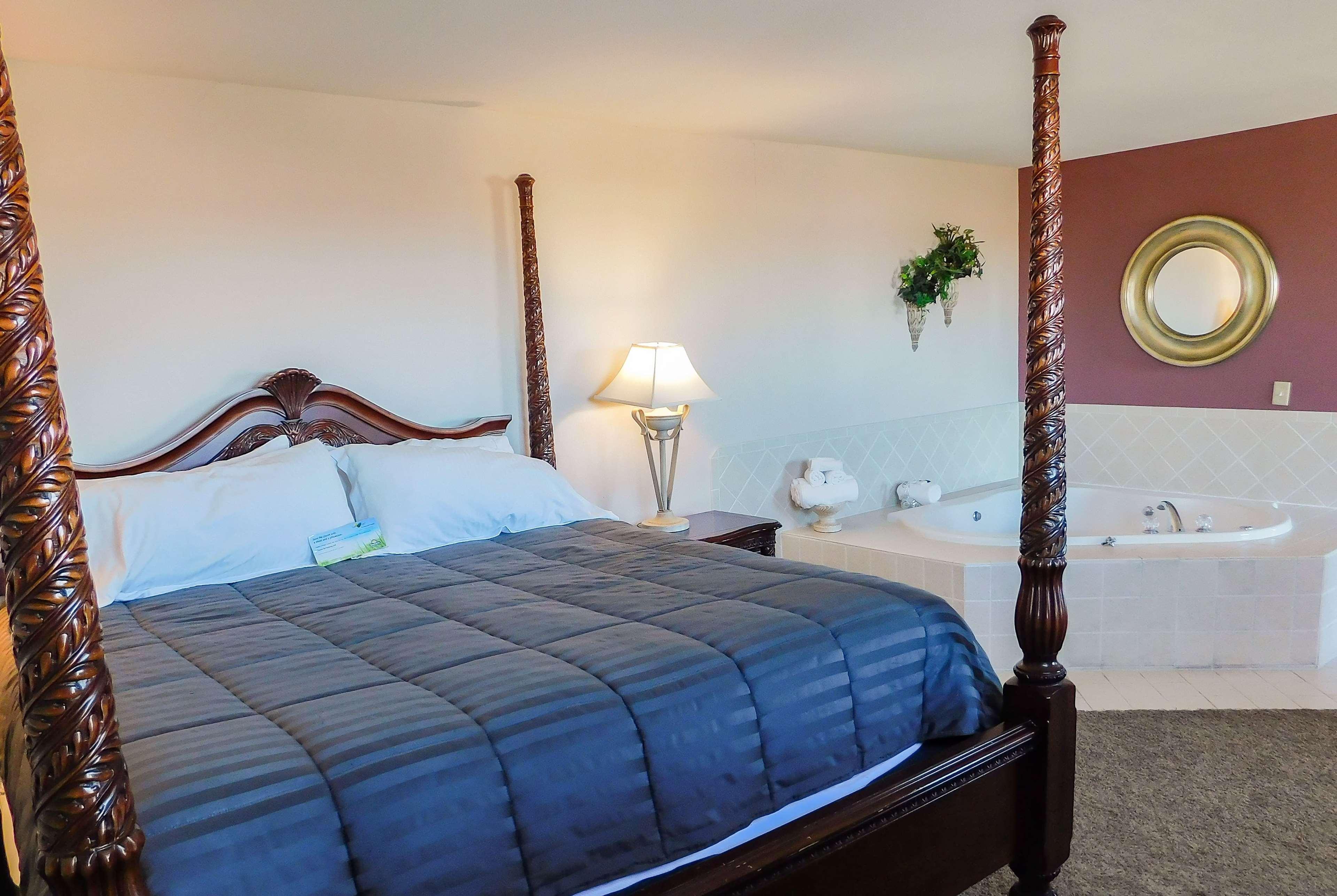 Days Inn&Suites by Wyndham Pocahontas Bagian luar foto