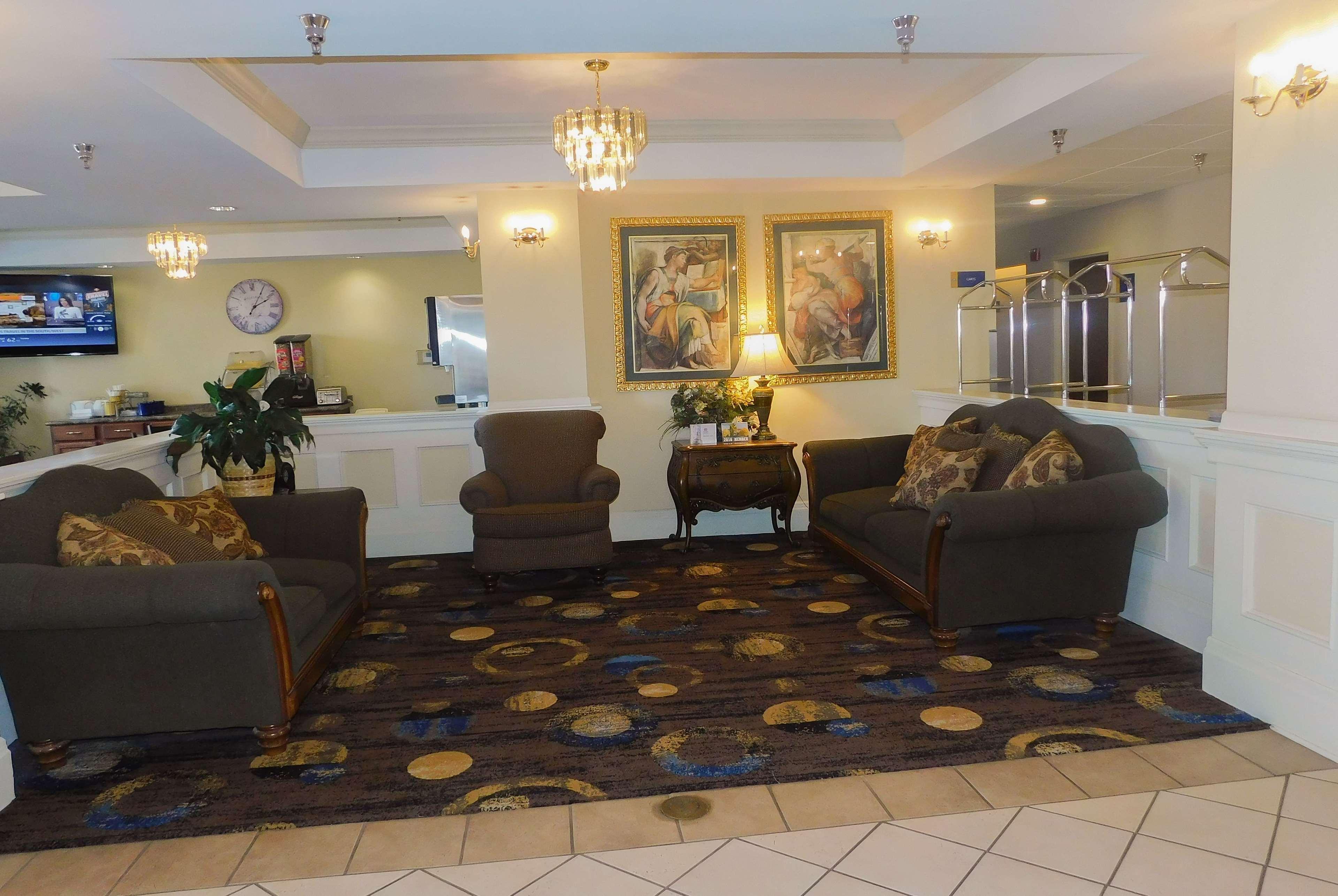 Days Inn&Suites by Wyndham Pocahontas Bagian luar foto
