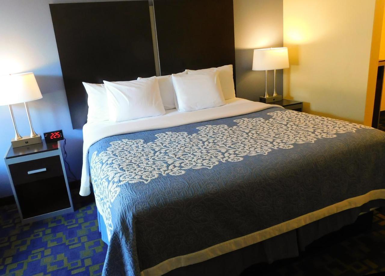 Days Inn&Suites by Wyndham Pocahontas Bagian luar foto