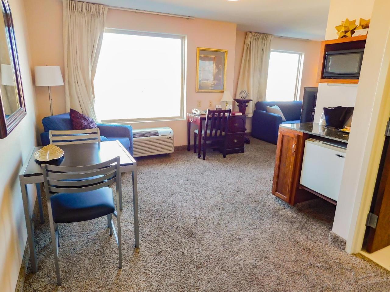 Days Inn&Suites by Wyndham Pocahontas Bagian luar foto
