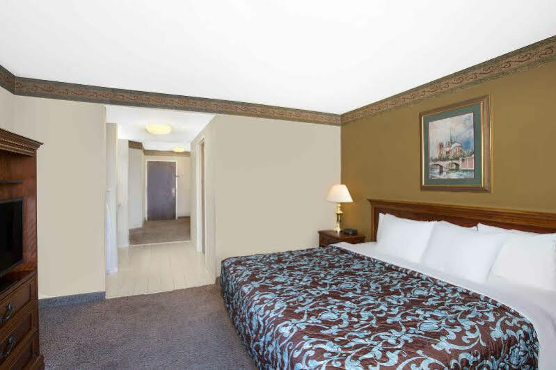 Days Inn&Suites by Wyndham Pocahontas Bagian luar foto